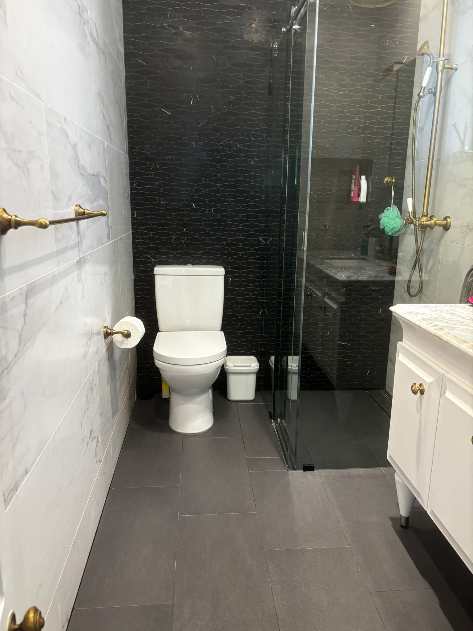 Toilet after Viva Fresh domestic cleaning