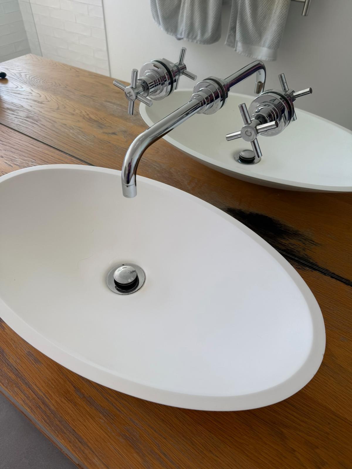 Toilet Sink after Viva Fresh domestic cleaning